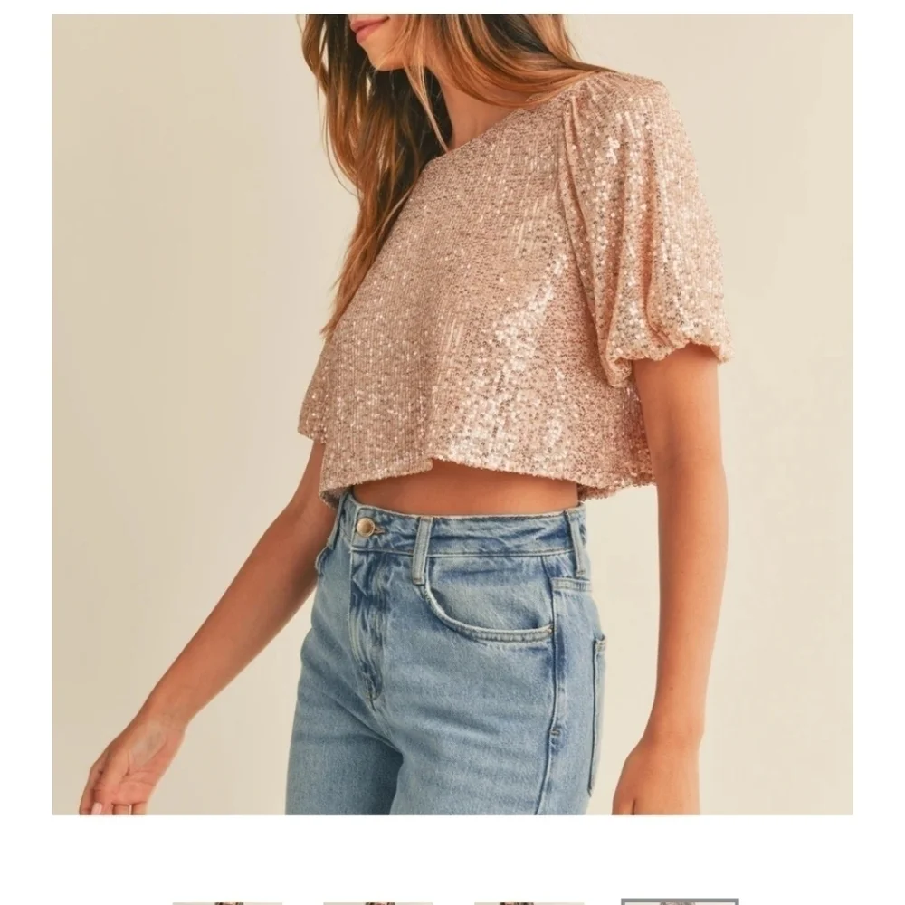 NWT GOLD EMBELLISHED SEQUINED CROP TOP OPEN TIE BACK LARGE - Picture 2 of 10
